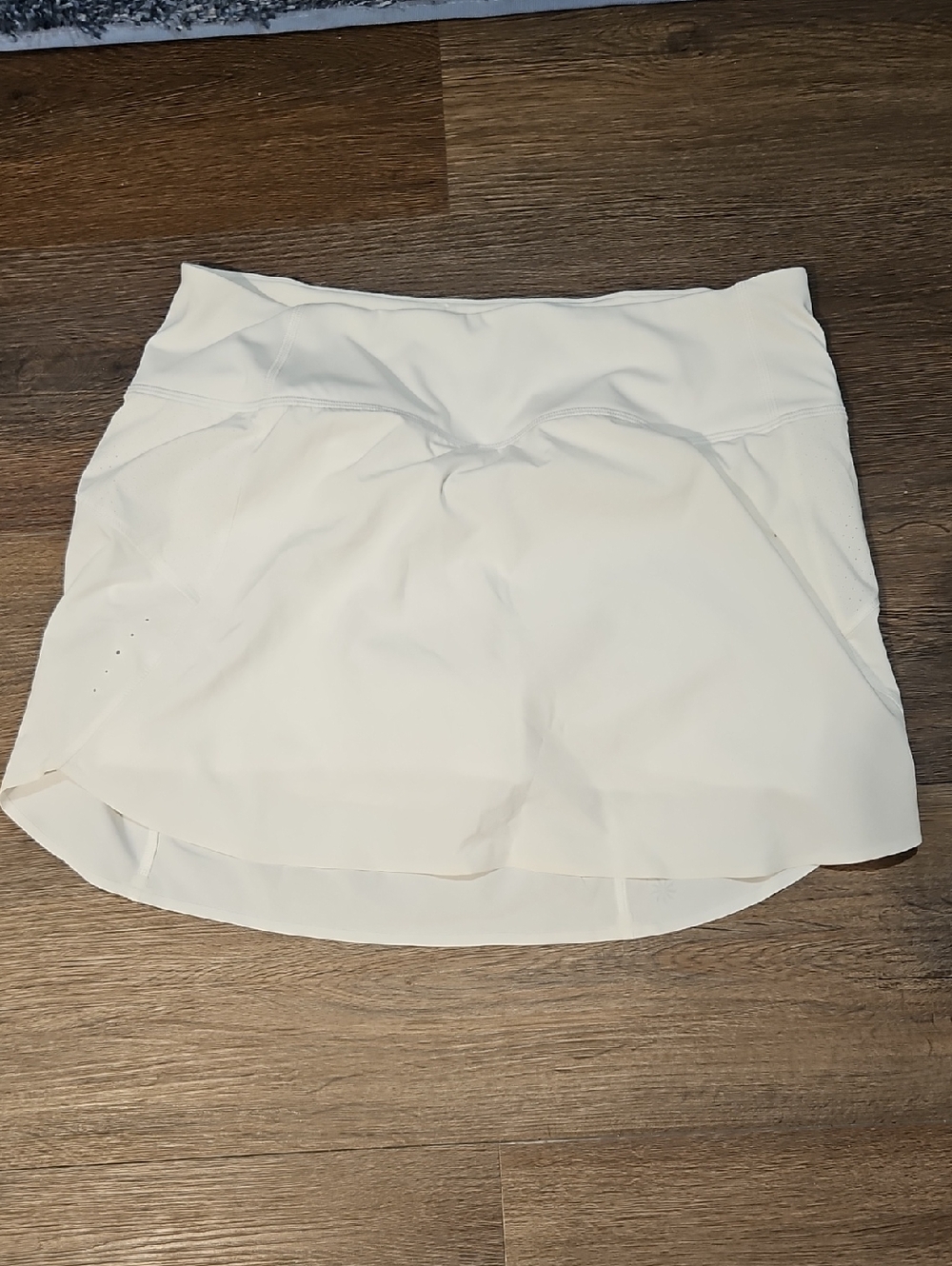 Athleta White Run With It Skort, Sz Medium